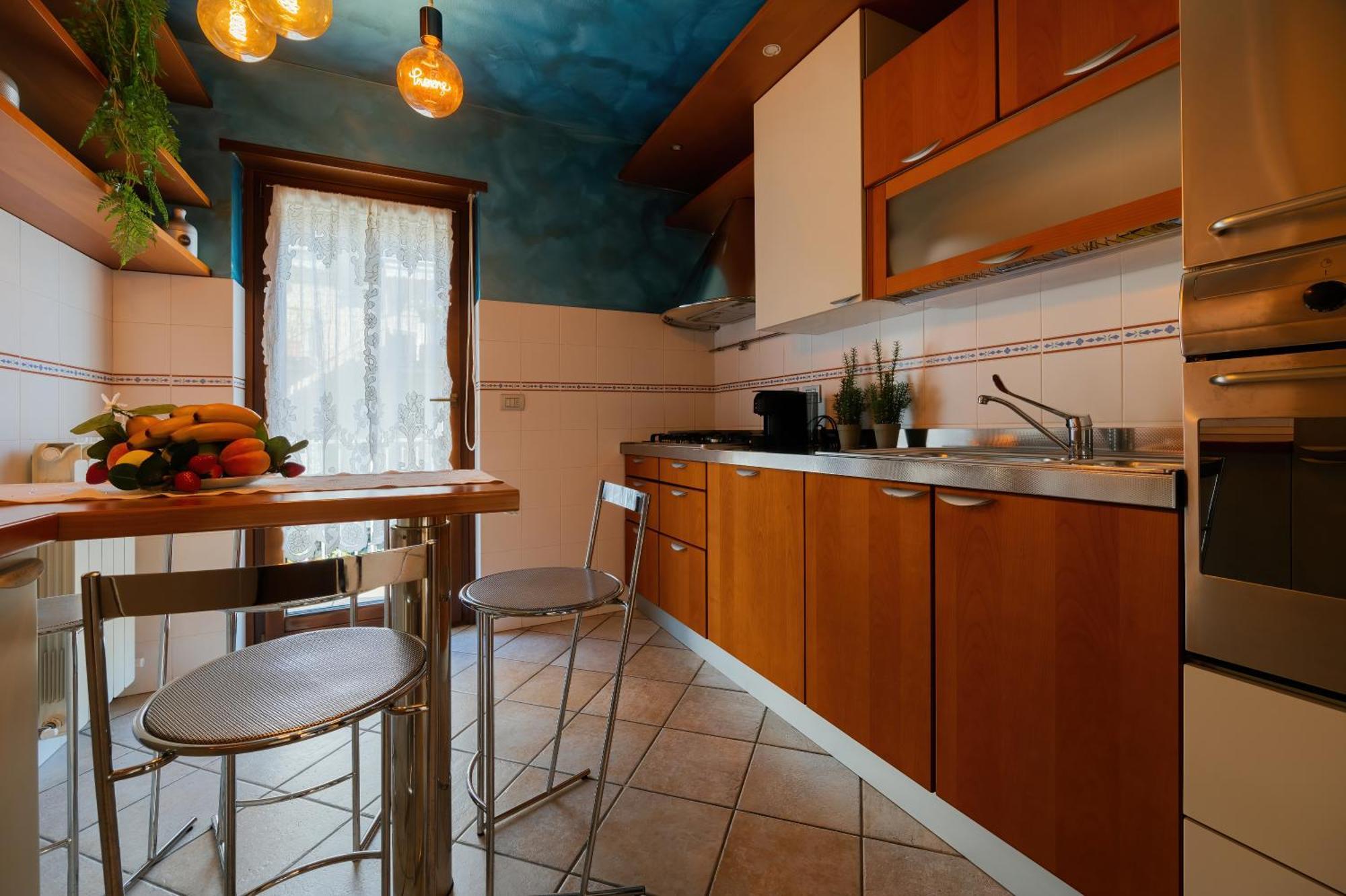 Casa Di Iaio - 90 M2 Apt With Free Wi-Fi, Netflix, Home Cinema & Parking Gorycja Zewnętrze zdjęcie